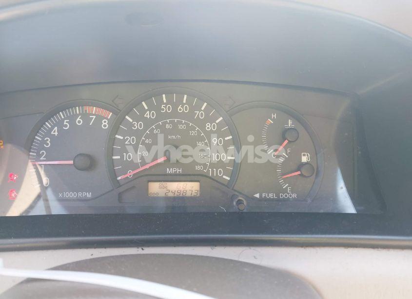 Photo 7 of 2005 Toyota Corolla CE (VIN 1NXBR32E85Z518975)