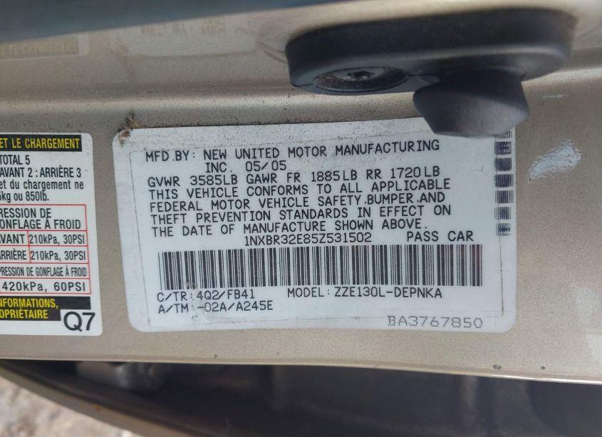 Photo 9 of 2005 Toyota Corolla LE (VIN 1NXBR32E85Z531502)