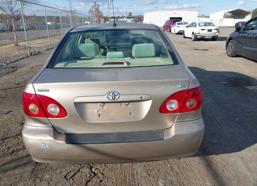 Photo 16 of 2005 Toyota Corolla CE (VIN 1NXBR32E85Z546128)