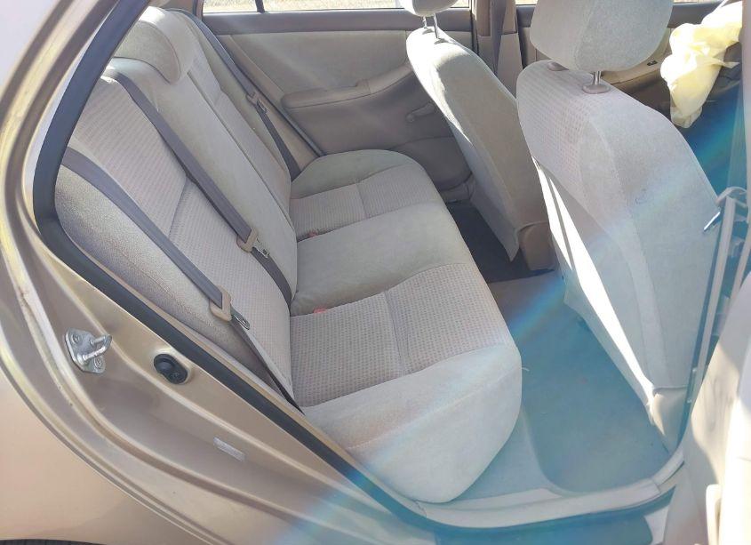 Photo 8 of 2005 Toyota Corolla CE (VIN 1NXBR32E85Z546128)