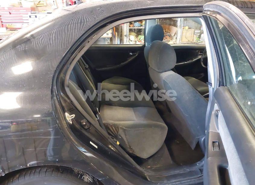 Photo 8 of 2005 Toyota Corolla S (VIN 1NXBR32E85Z556223)