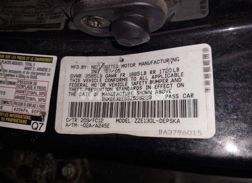 Photo 9 of 2005 Toyota Corolla S (VIN 1NXBR32E85Z556223)