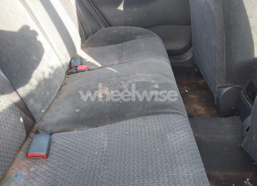 Photo 8 of 2006 Toyota Corolla S (VIN 1NXBR32E86Z569183)