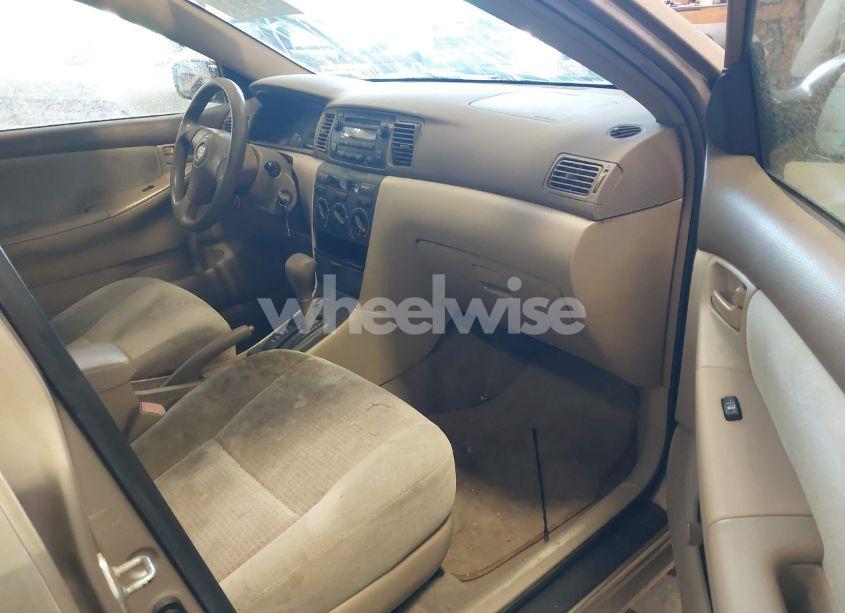 Photo 5 of 2006 Toyota Corolla CE (VIN 1NXBR32E86Z600917)