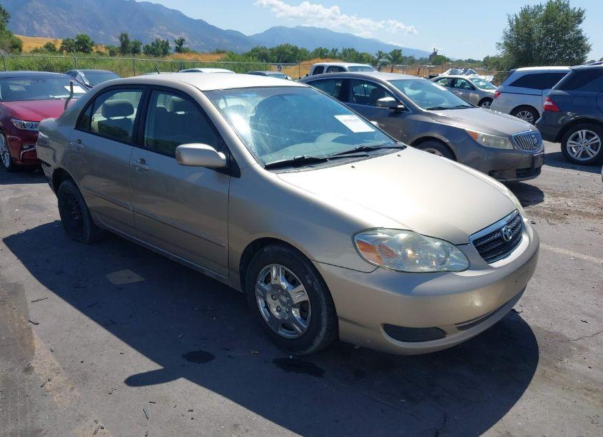 2006 Toyota Corolla LE (VIN 1NXBR32E86Z619936) main photo