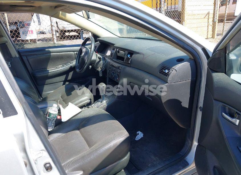 Photo 5 of 2006 Toyota Corolla S (VIN 1NXBR32E86Z694359)