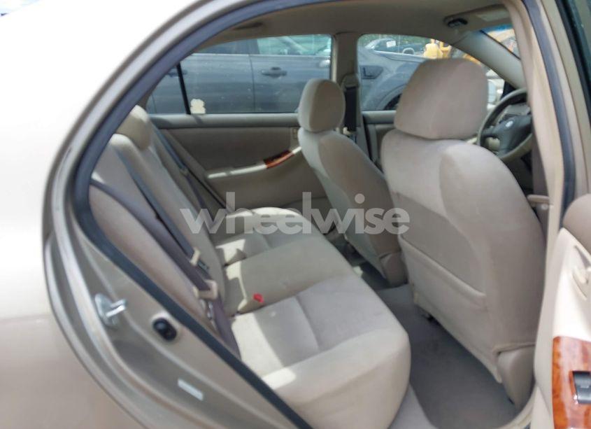 Photo 8 of 2006 Toyota Corolla LE (VIN 1NXBR32E86Z729689)