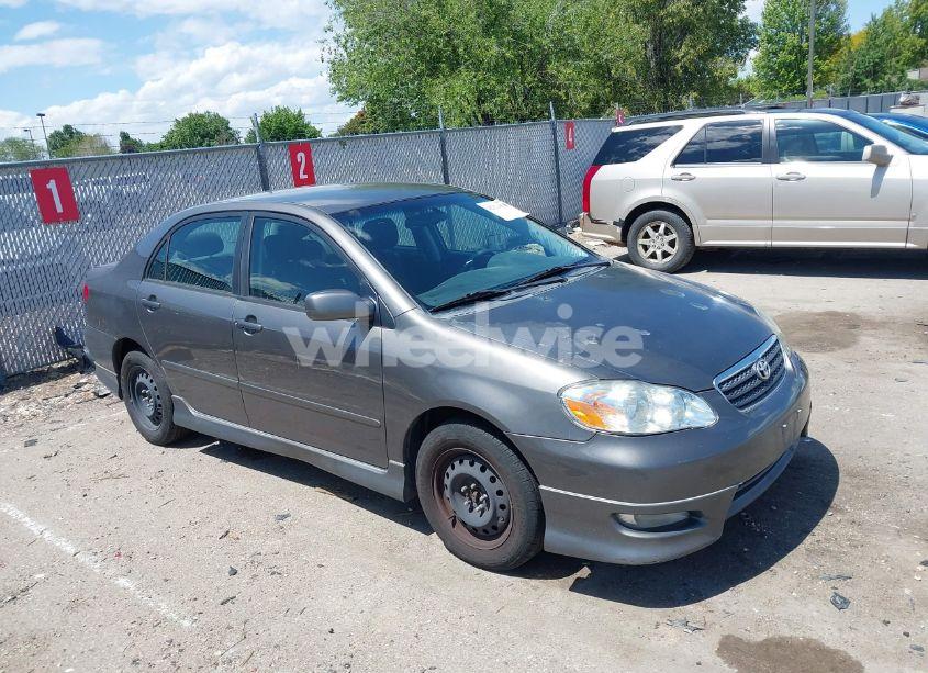 2007 Toyota Corolla CE/LE/S (VIN 1NXBR32E87Z802044) main photo