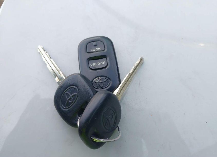 Photo 11 of 2007 Toyota Corolla S (VIN 1NXBR32E87Z807275)