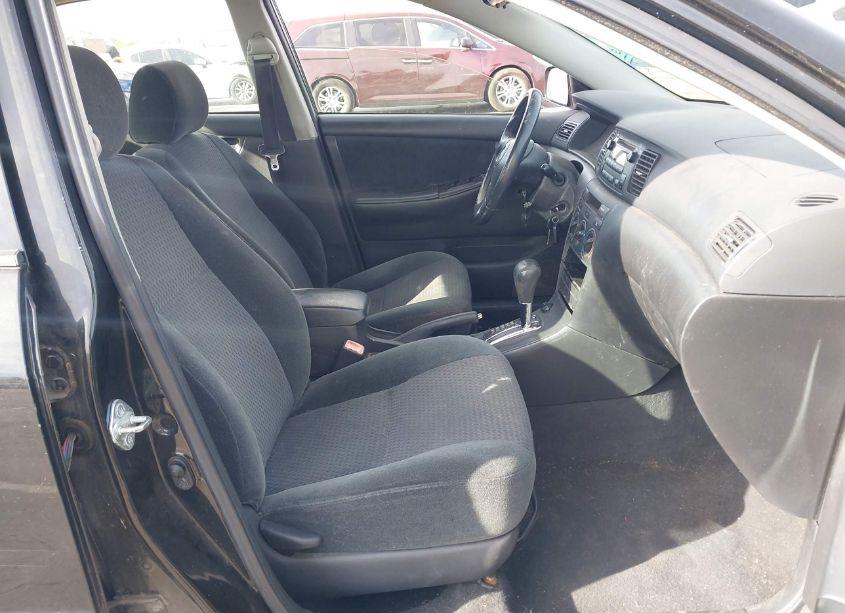 Photo 5 of 2007 Toyota Corolla S (VIN 1NXBR32E87Z807275)