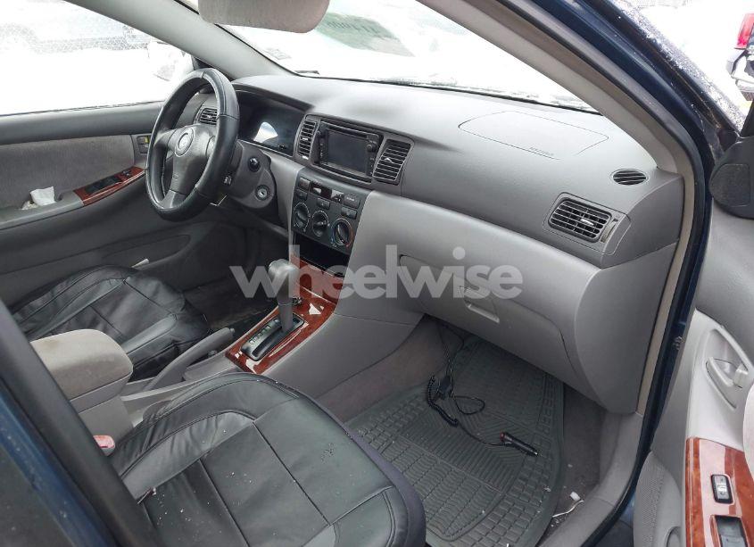 Photo 5 of 2007 Toyota Corolla LE (VIN 1NXBR32E87Z812833)