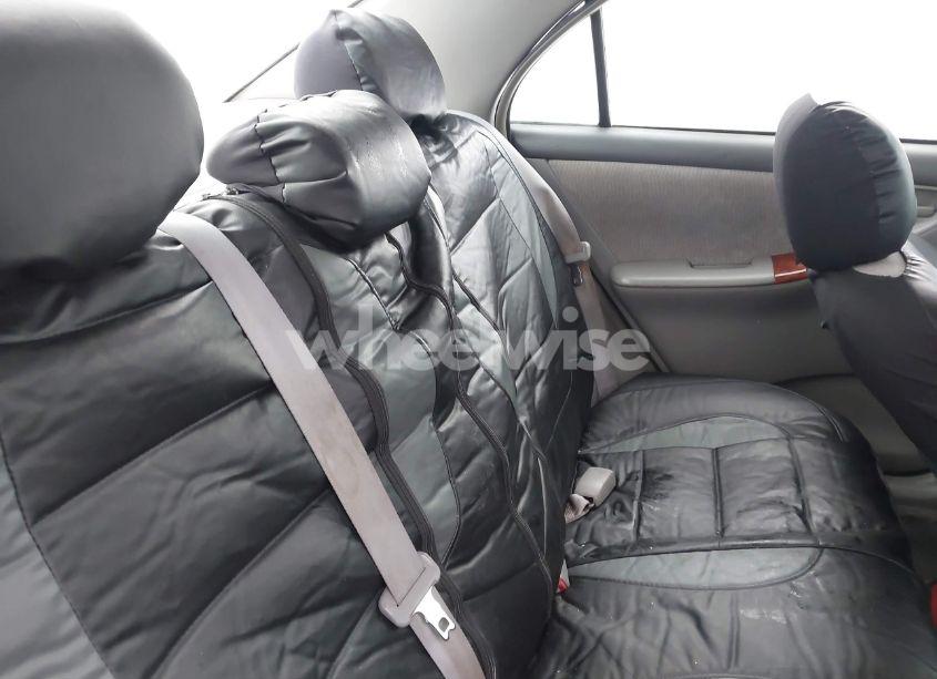 Photo 8 of 2007 Toyota Corolla LE (VIN 1NXBR32E87Z812833)