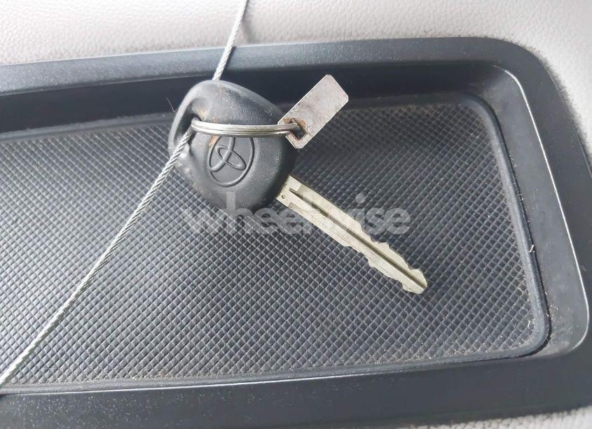 Photo 11 of 2007 Toyota Corolla CE (VIN 1NXBR32E87Z817403)