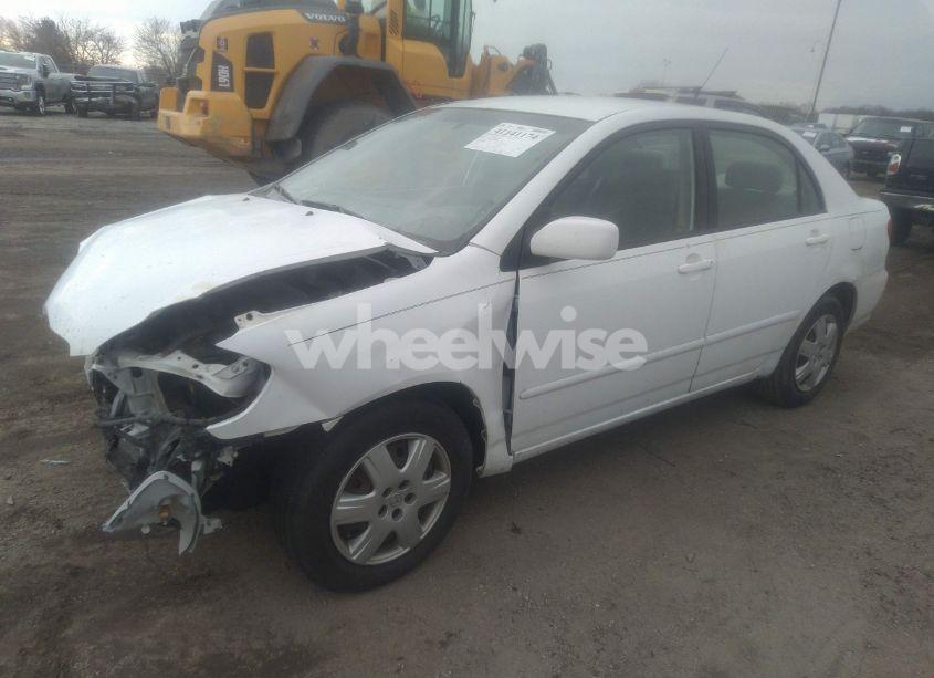 Photo 2 of 2007 Toyota Corolla LE (VIN 1NXBR32E87Z821502)