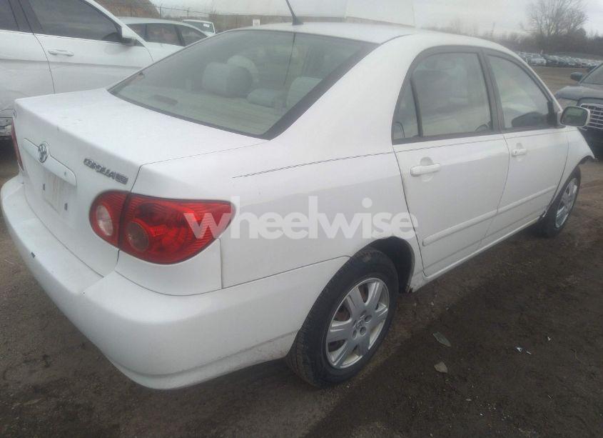 Photo 4 of 2007 Toyota Corolla LE (VIN 1NXBR32E87Z821502)