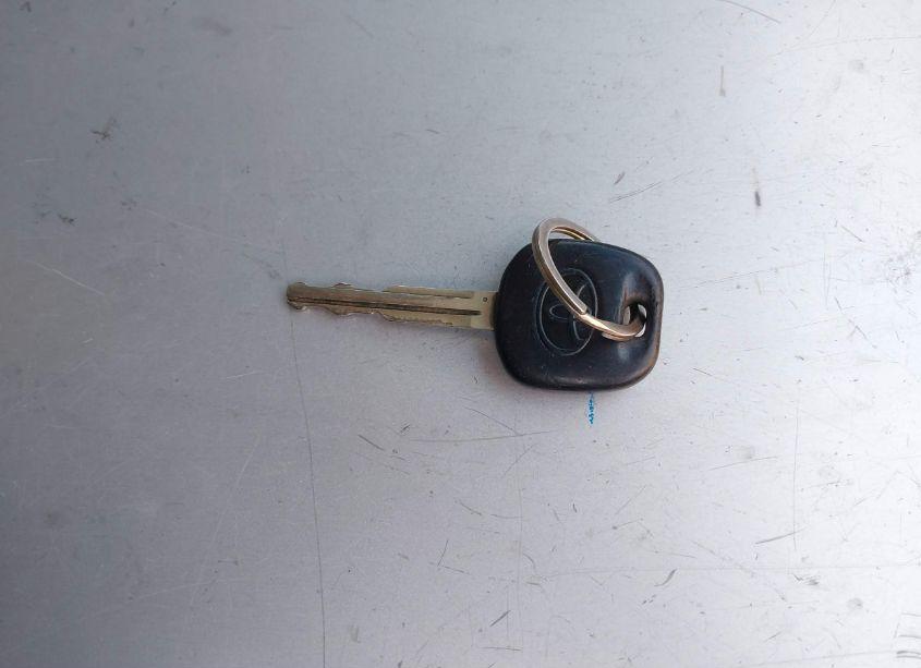 Photo 11 of 2007 Toyota Corolla LE (VIN 1NXBR32E87Z827316)