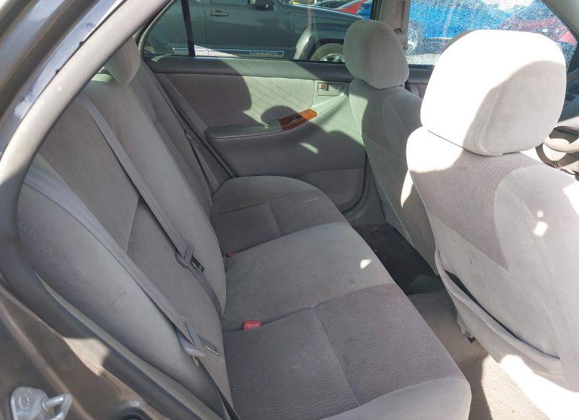 Photo 8 of 2007 Toyota Corolla LE (VIN 1NXBR32E87Z827316)