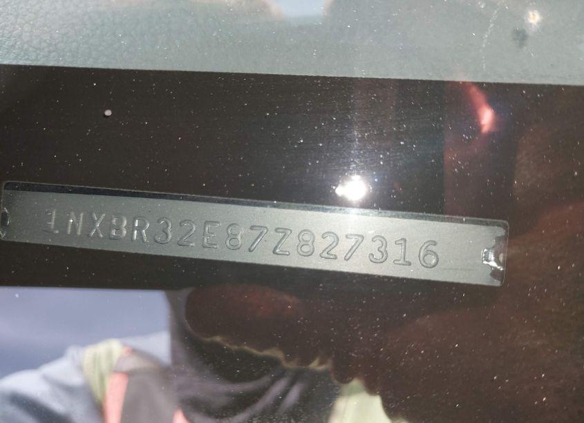 Photo 9 of 2007 Toyota Corolla LE (VIN 1NXBR32E87Z827316)