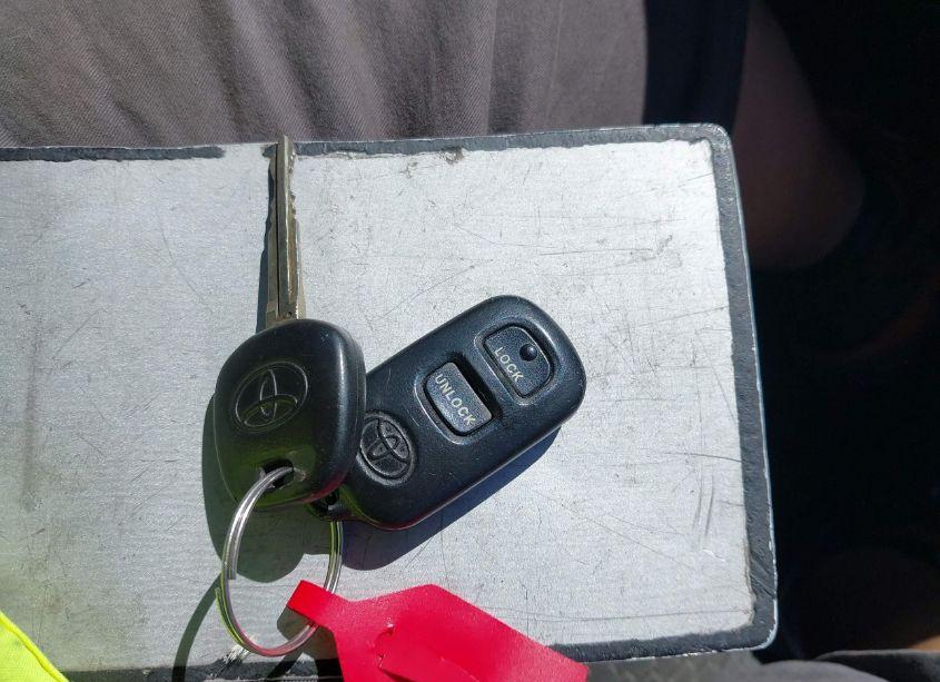 Photo 11 of 2007 Toyota Corolla S (VIN 1NXBR32E87Z857335)