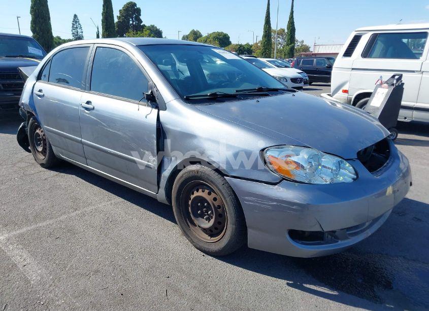 2007 Toyota Corolla LE (VIN 1NXBR32E87Z868366) main photo