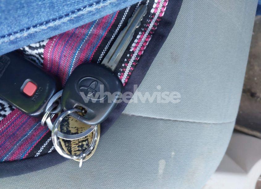 Photo 11 of 2007 Toyota Corolla S (VIN 1NXBR32E87Z877407)