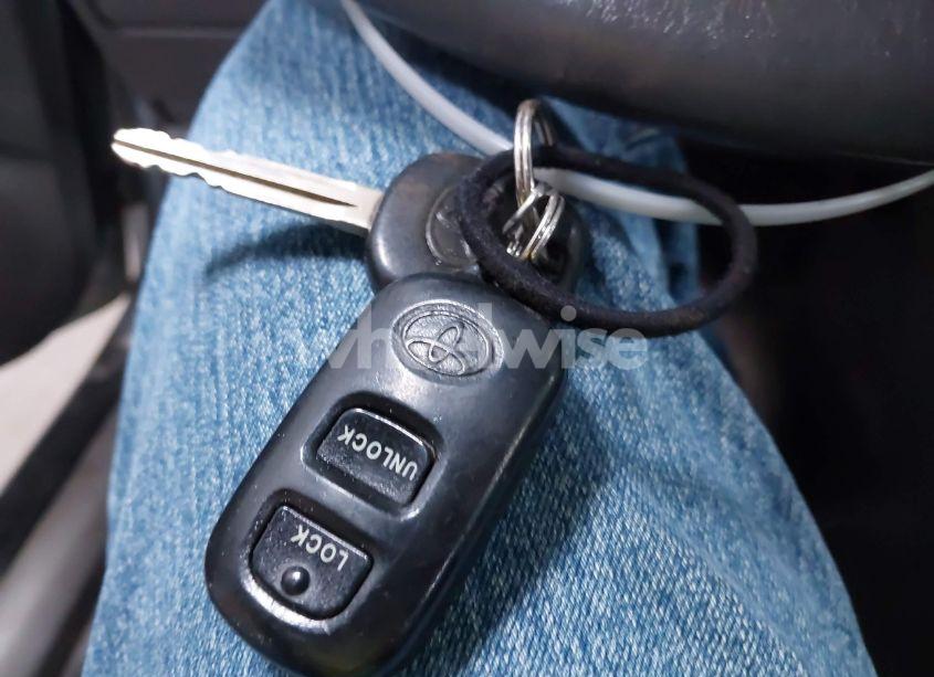 Photo 11 of 2007 Toyota Corolla LE (VIN 1NXBR32E87Z890741)