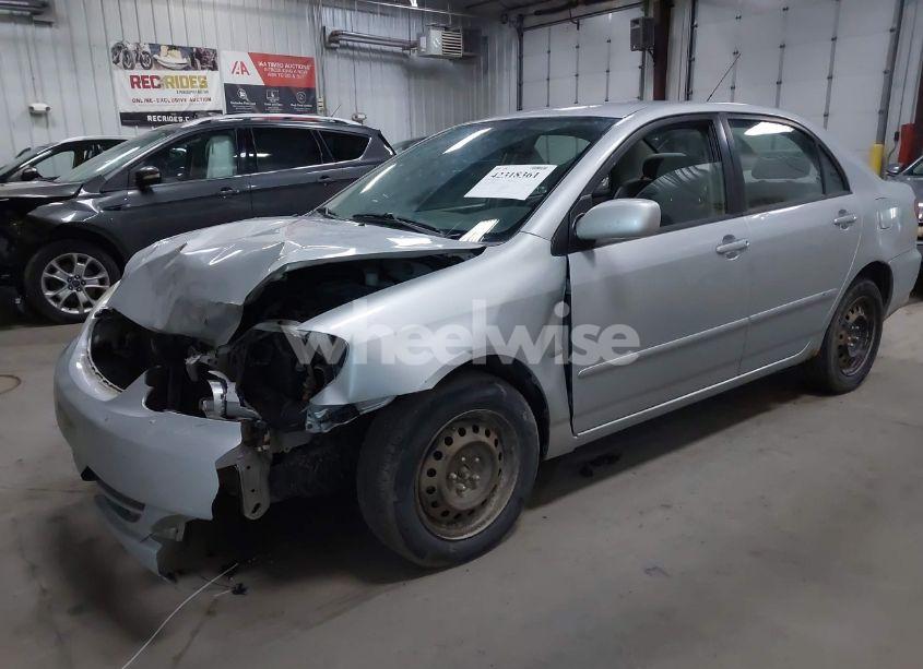 Photo 2 of 2007 Toyota Corolla LE (VIN 1NXBR32E87Z890741)