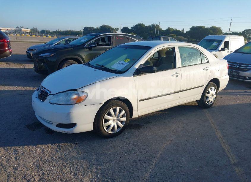Photo 2 of 2007 Toyota Corolla CE (VIN 1NXBR32E87Z904296)