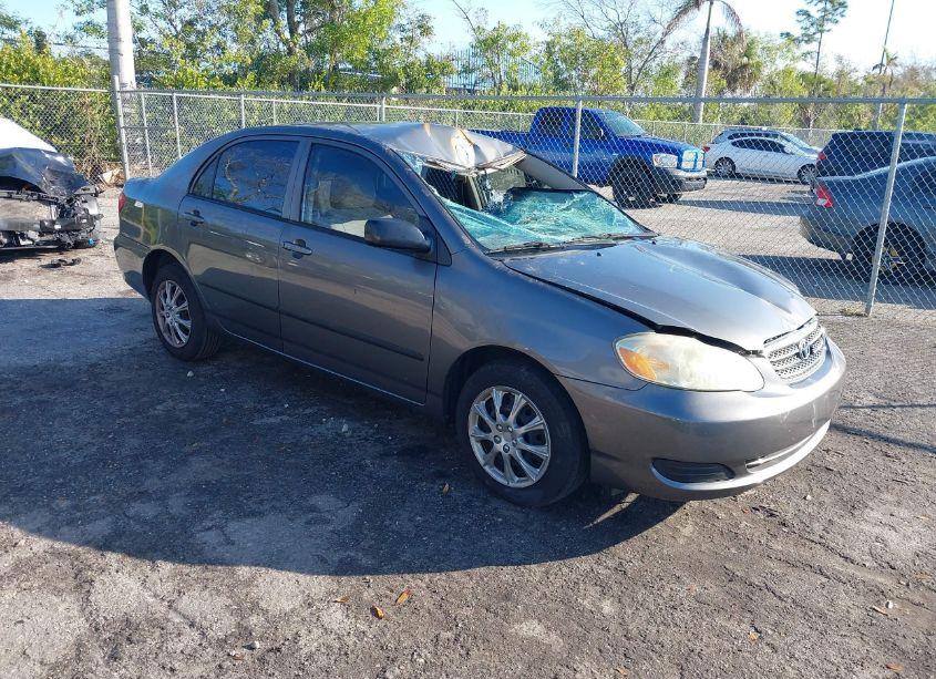 2007 Toyota Corolla CE (VIN 1NXBR32E87Z926685) main photo