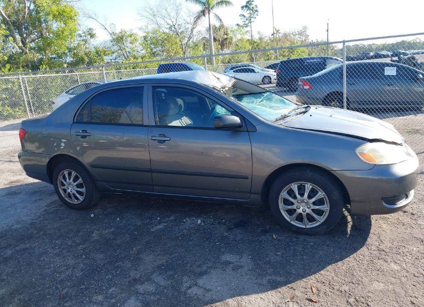 Photo 13 of 2007 Toyota Corolla CE (VIN 1NXBR32E87Z926685)