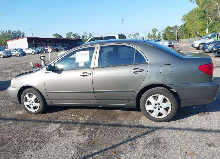 Photo 14 of 2007 Toyota Corolla CE (VIN 1NXBR32E87Z926685)