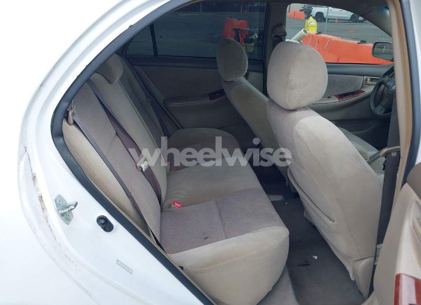 Photo 8 of 2008 Toyota Corolla LE (VIN 1NXBR32E88Z000479)