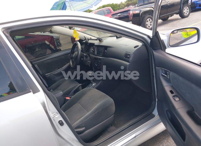 Photo 5 of 2008 Toyota Corolla S (VIN 1NXBR32E88Z011403)