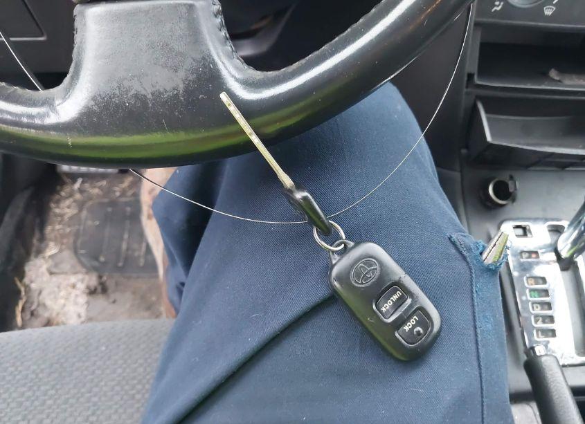 Photo 11 of 2003 Toyota Corolla S (VIN 1NXBR32E93Z045861)