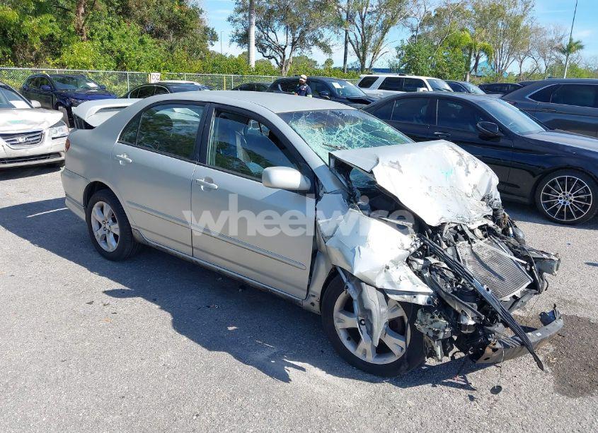 2003 Toyota Corolla S (VIN 1NXBR32E93Z068427) main photo