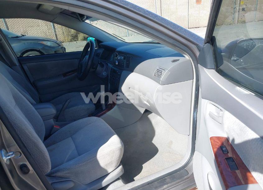 Photo 5 of 2003 Toyota Corolla LE (VIN 1NXBR32E93Z135513)