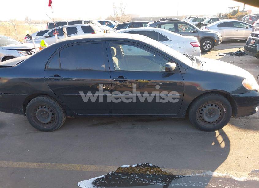 Photo 13 of 2004 Toyota Corolla LE (VIN 1NXBR32E94Z199844)