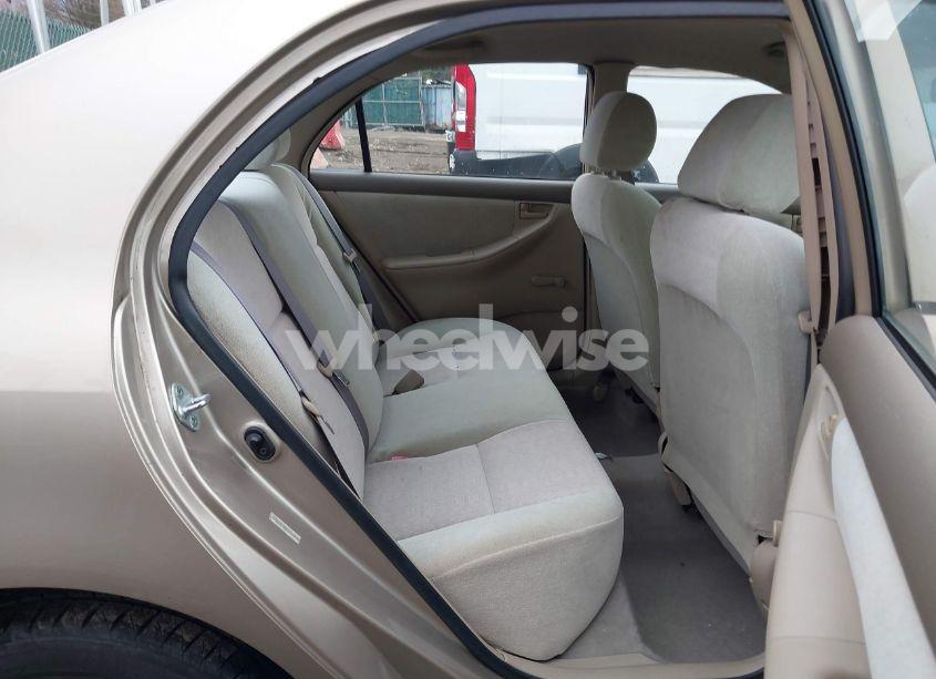 Photo 8 of 2004 Toyota Corolla CE (VIN 1NXBR32E94Z202077)