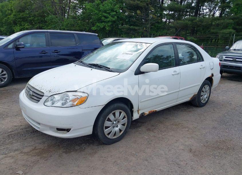 Photo 2 of 2004 Toyota Corolla LE (VIN 1NXBR32E94Z224354)