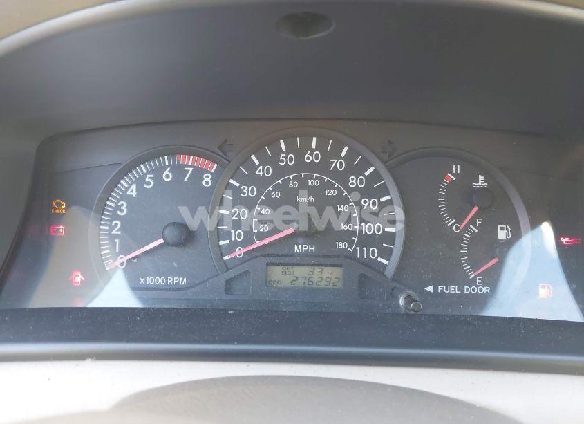 Photo 7 of 2004 Toyota Corolla CE (VIN 1NXBR32E94Z224547)