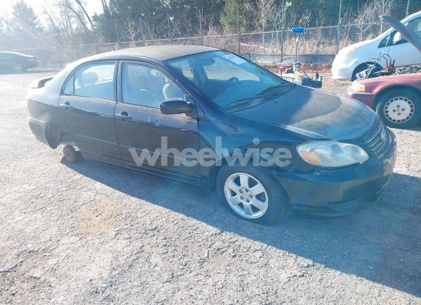 2004 Toyota Corolla LE (VIN 1NXBR32E94Z230350) main photo