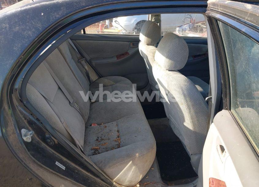 Photo 8 of 2004 Toyota Corolla LE (VIN 1NXBR32E94Z230350)