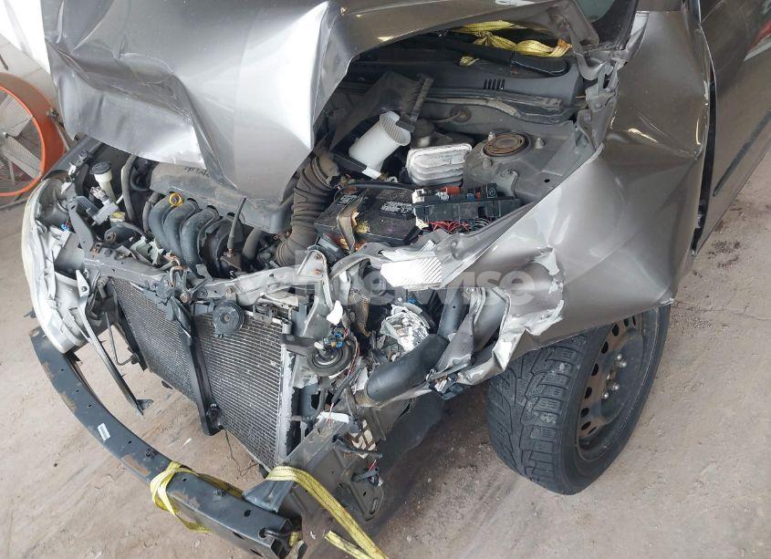 Photo 6 of 2004 Toyota Corolla CE (VIN 1NXBR32E94Z233197)