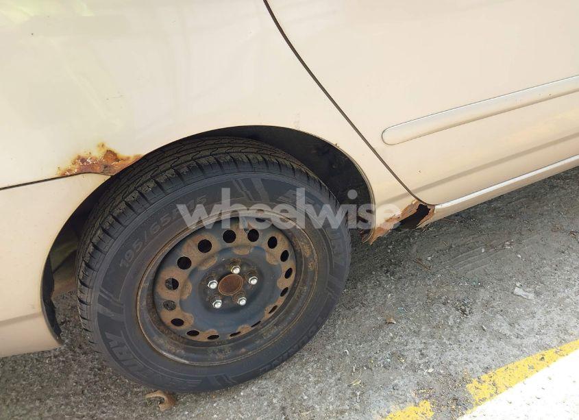 Photo 14 of 2004 Toyota Corolla LE (VIN 1NXBR32E94Z278186)