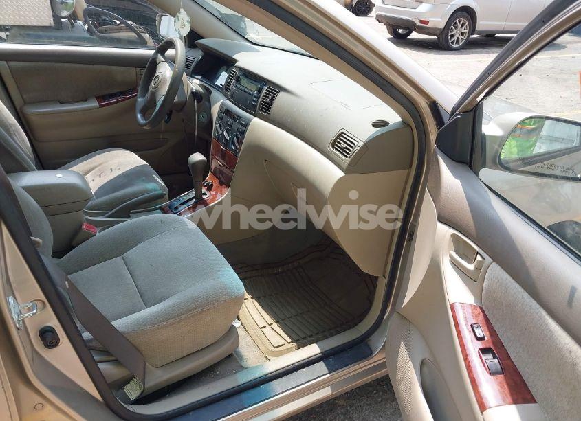 Photo 5 of 2004 Toyota Corolla LE (VIN 1NXBR32E94Z278186)