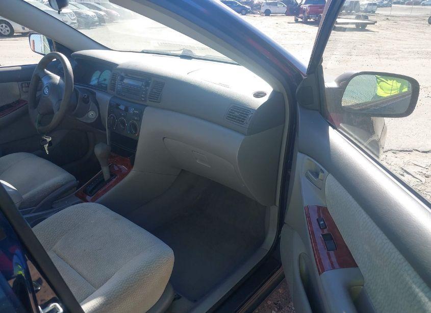 Photo 5 of 2004 Toyota Corolla LE (VIN 1NXBR32E94Z281685)