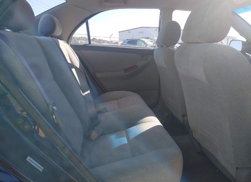 Photo 8 of 2004 Toyota Corolla LE (VIN 1NXBR32E94Z281685)