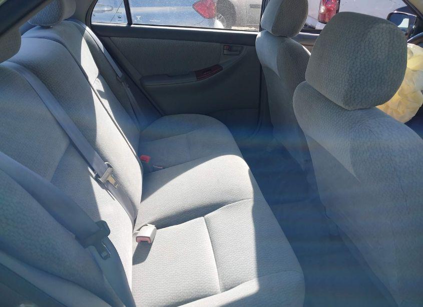 Photo 8 of 2004 Toyota Corolla LE (VIN 1NXBR32E94Z287972)