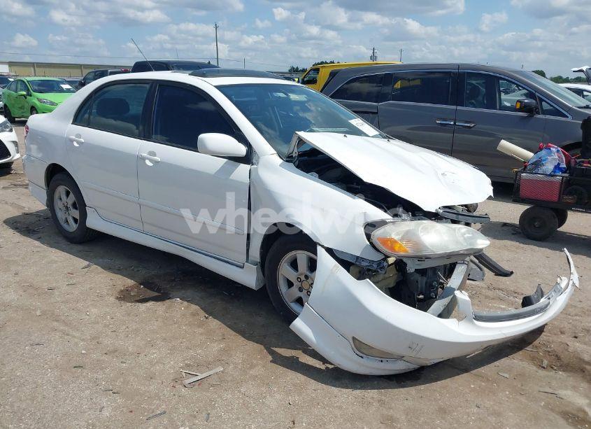 2004 Toyota Corolla S (VIN 1NXBR32E94Z298700) main photo