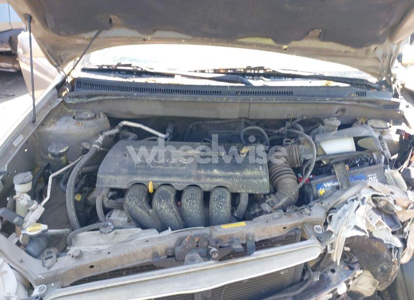 Photo 10 of 2004 Toyota Corolla LE (VIN 1NXBR32E94Z319495)